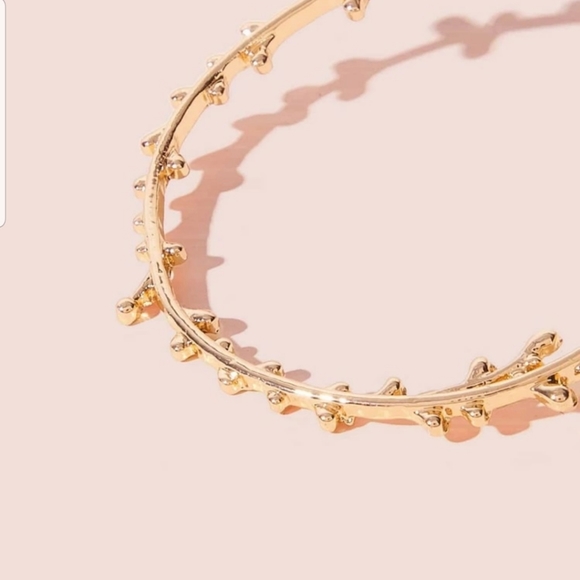 Relisted*Rain* Branch and leaf Hoops Earrings - Picture 3 of 4